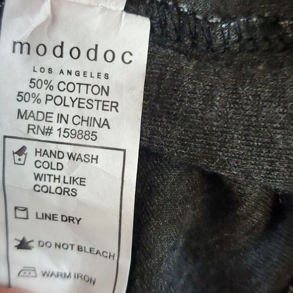 Mododoc Black & Gray Star Print Knit Pullover Sweater Size Small - Picture 9 of 11